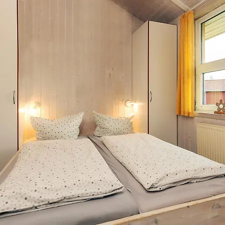 4 Star In Ottendorf