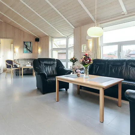 4 Star In Ottendorf Hébergement de vacances